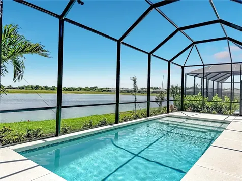 239 Monet Trail Bradenton FL 34212