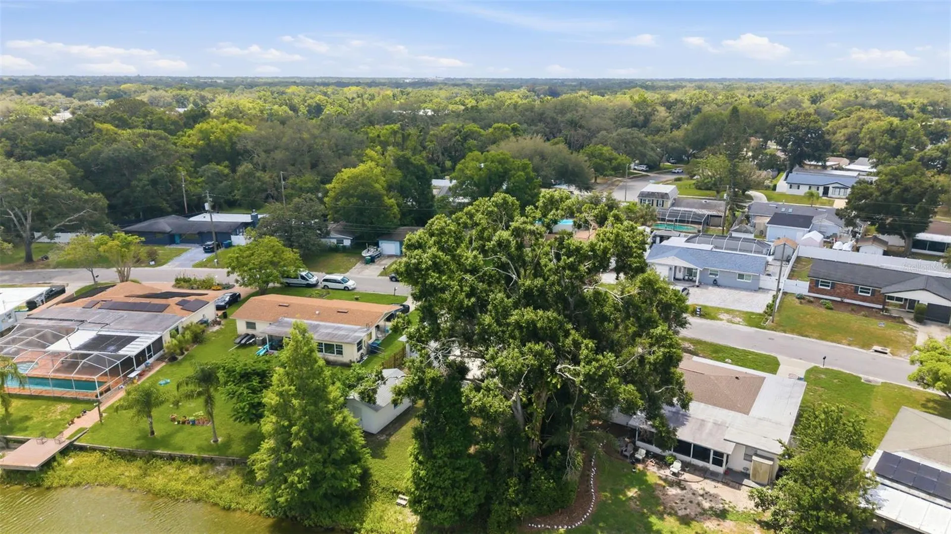2111 W Minnehaha Street Tampa FL 33604
