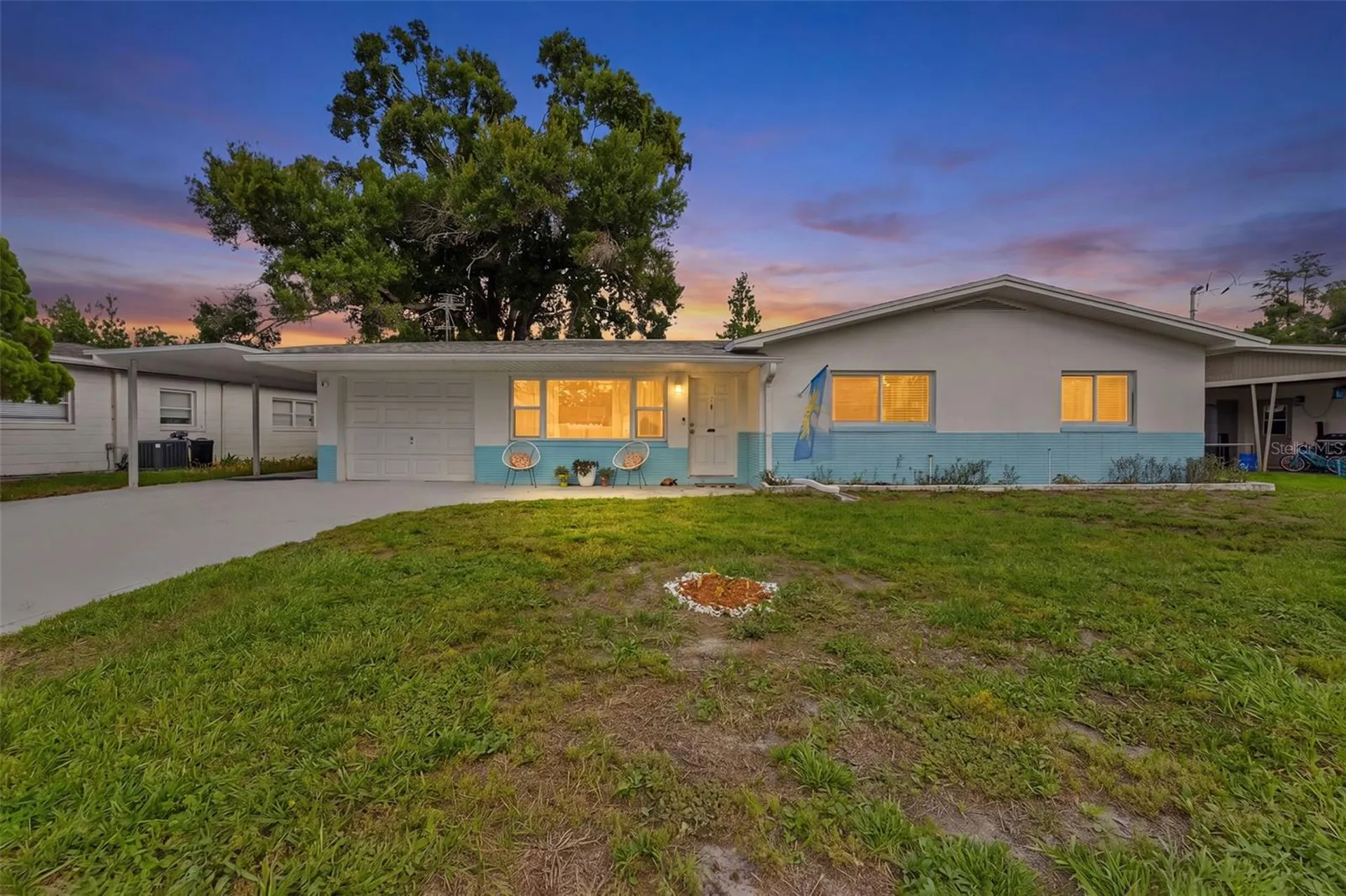 2111 W Minnehaha Street Tampa FL 33604