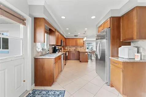 2111 W Minnehaha Street Tampa FL 33604