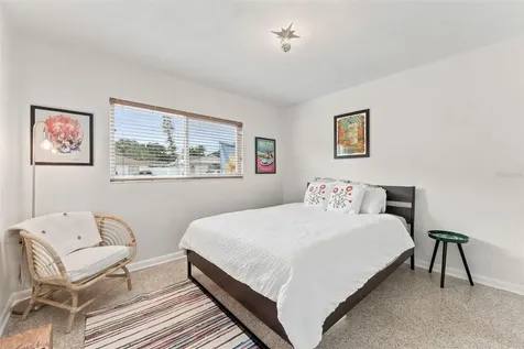 2111 W Minnehaha Street Tampa FL 33604
