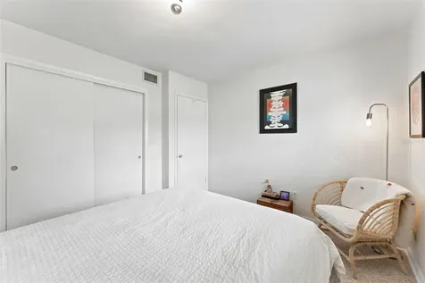 2111 W Minnehaha Street Tampa FL 33604