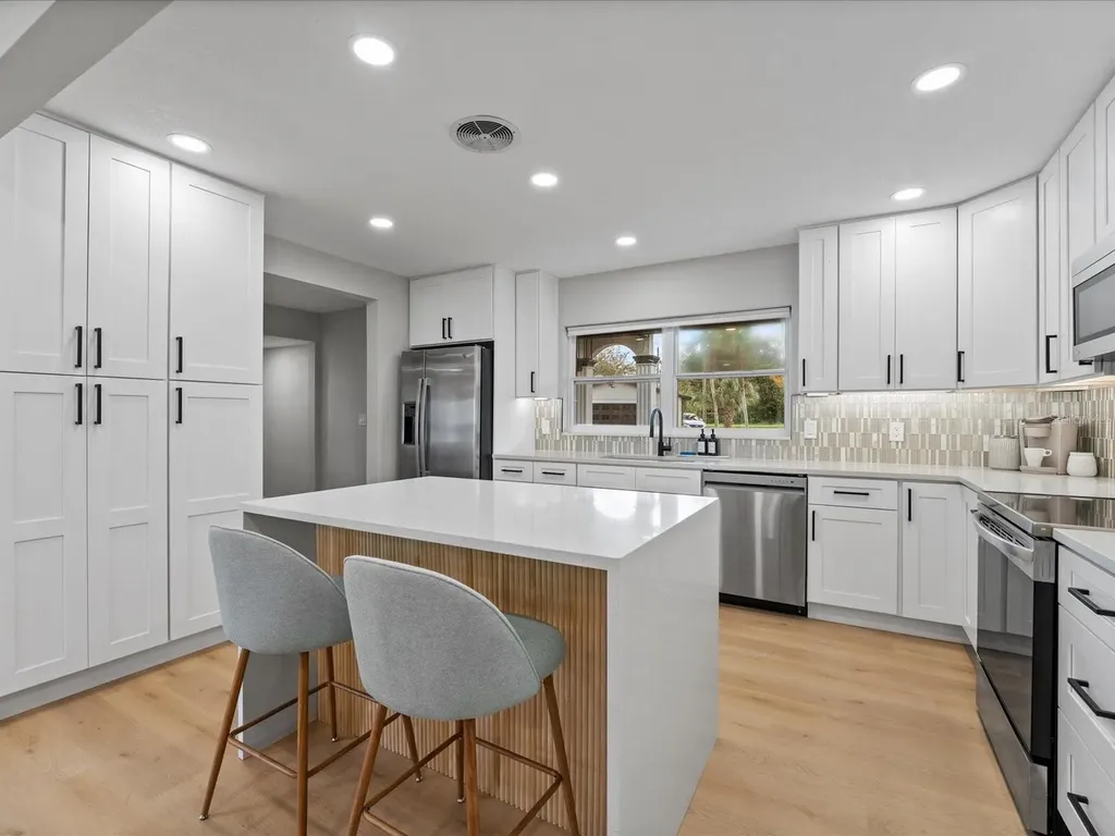 329 Seminola Boulevard Casselberry FL 32707