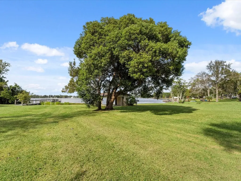 329 Seminola Boulevard Casselberry FL 32707