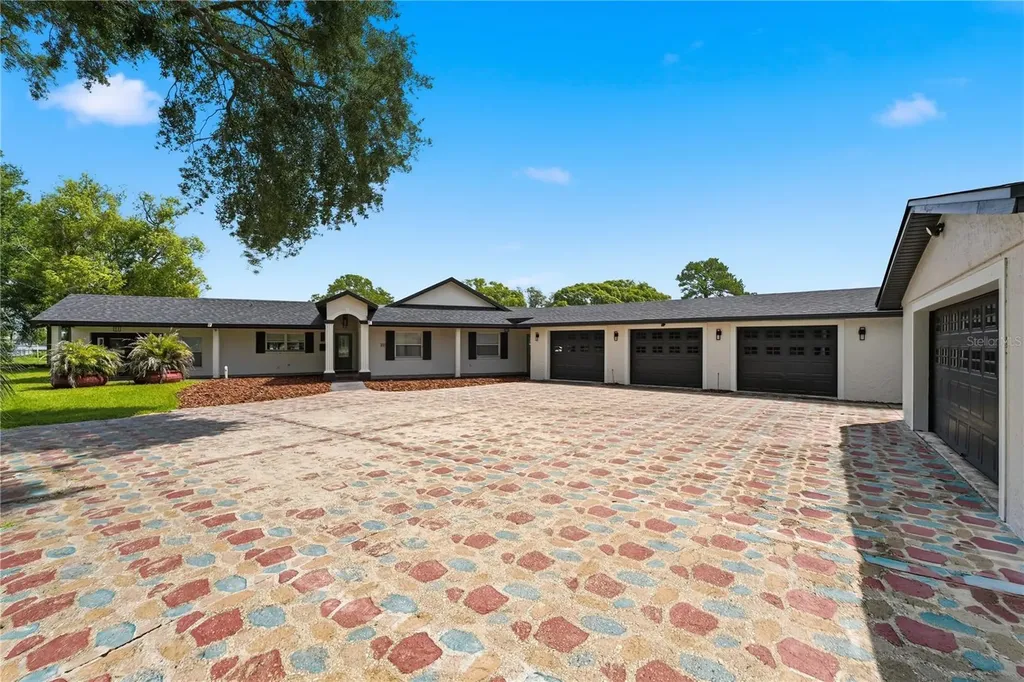 329 Seminola Boulevard Casselberry FL 32707