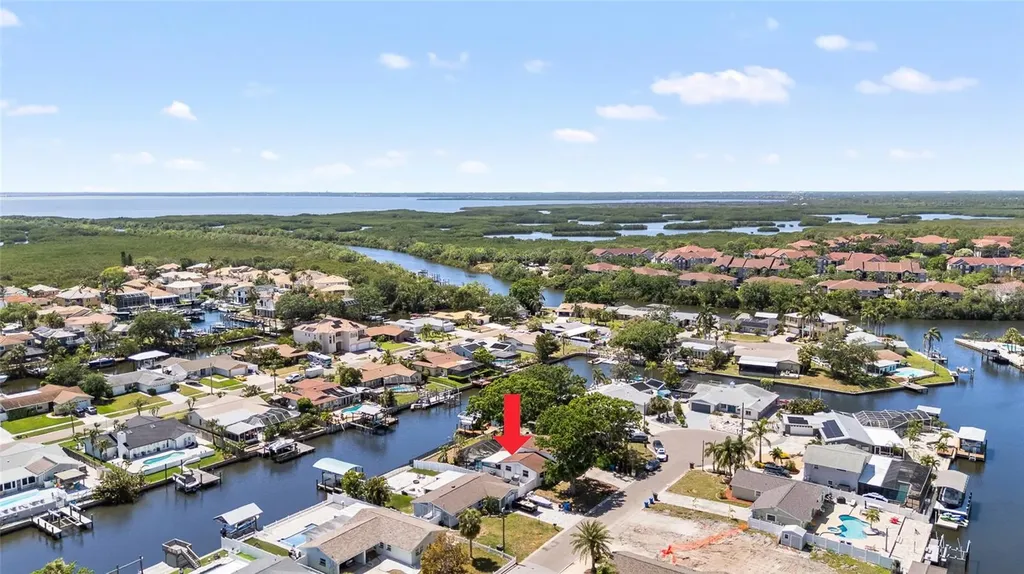 10716 Donbrese Avenue Tampa FL 33615