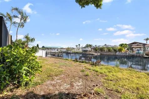 10716 Donbrese Avenue Tampa FL 33615
