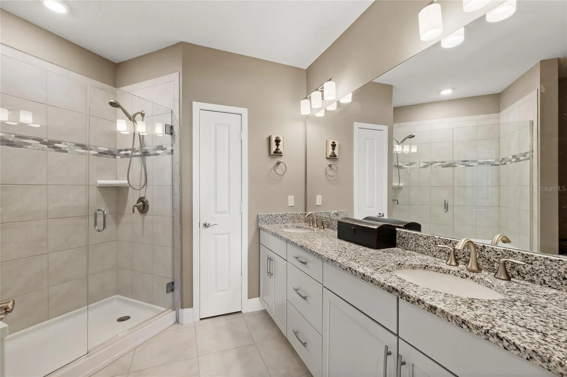 7505 Laureate Boulevard Orlando FL 32827