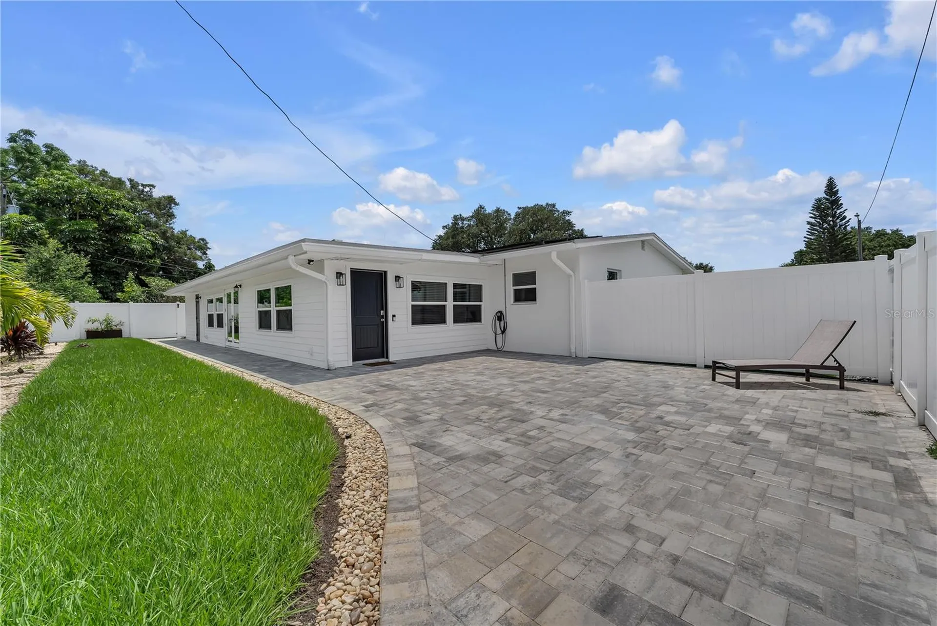 3295 57th Street N St Petersburg FL 33710