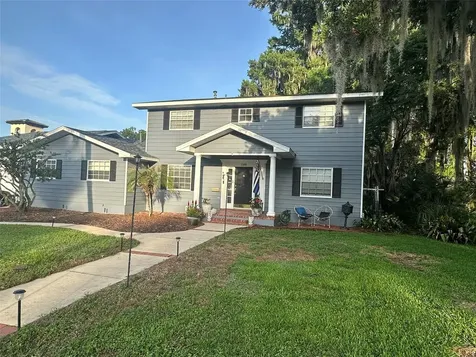 1105 S 9th Street Leesburg FL 34748