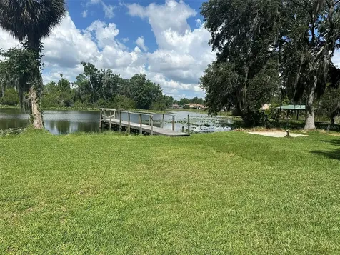 1105 S 9th Street Leesburg FL 34748
