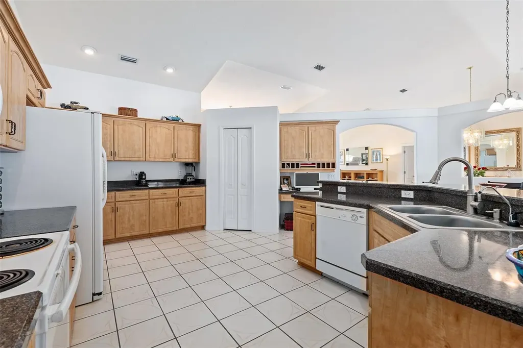19 Rocking Horse Drive Palm Coast FL 32164