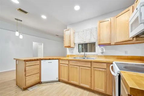 1355 1st Avenue Deland FL 32724