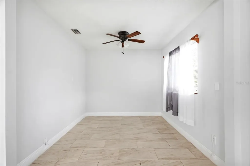2430 N Ramona Circle Tampa FL 33612