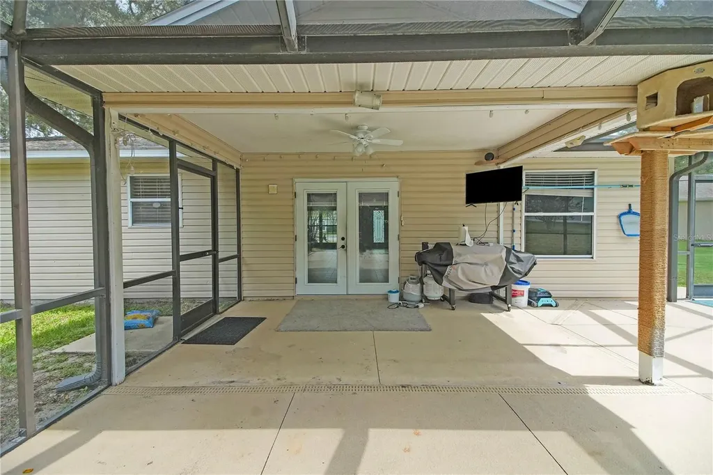 1204 Oak Hammock Lane Lady Lake FL 32159