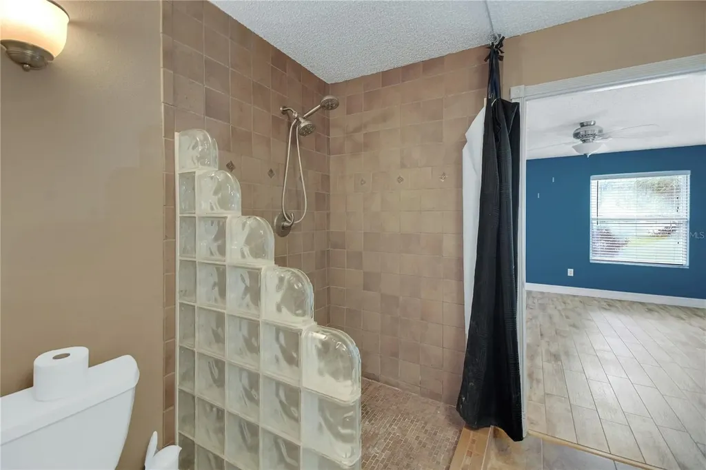 1204 Oak Hammock Lane Lady Lake FL 32159