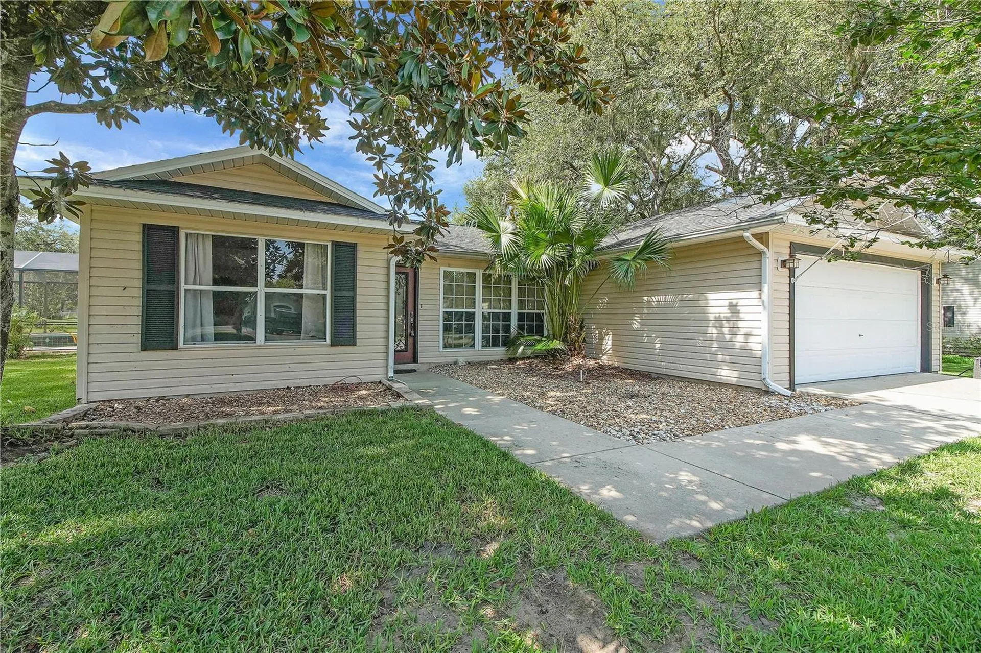 1204 Oak Hammock Lane Lady Lake FL 32159