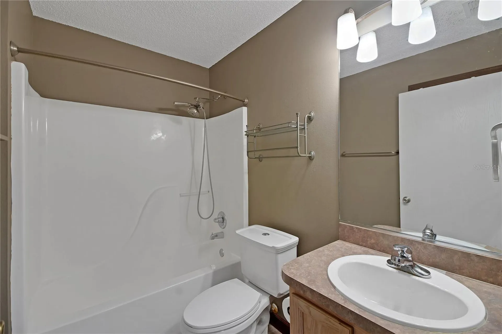 1204 Oak Hammock Lane Lady Lake FL 32159