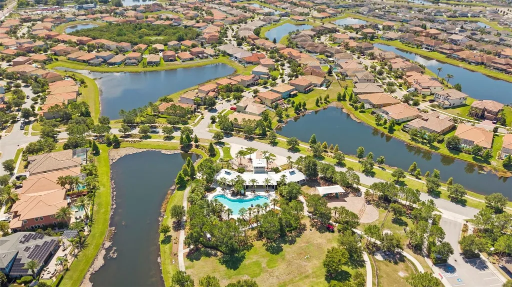 13340 Fawn Lily Drive Riverview FL 33579