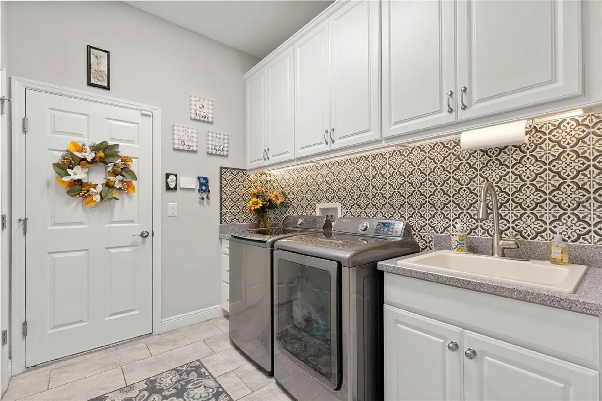 13340 Fawn Lily Drive Riverview FL 33579