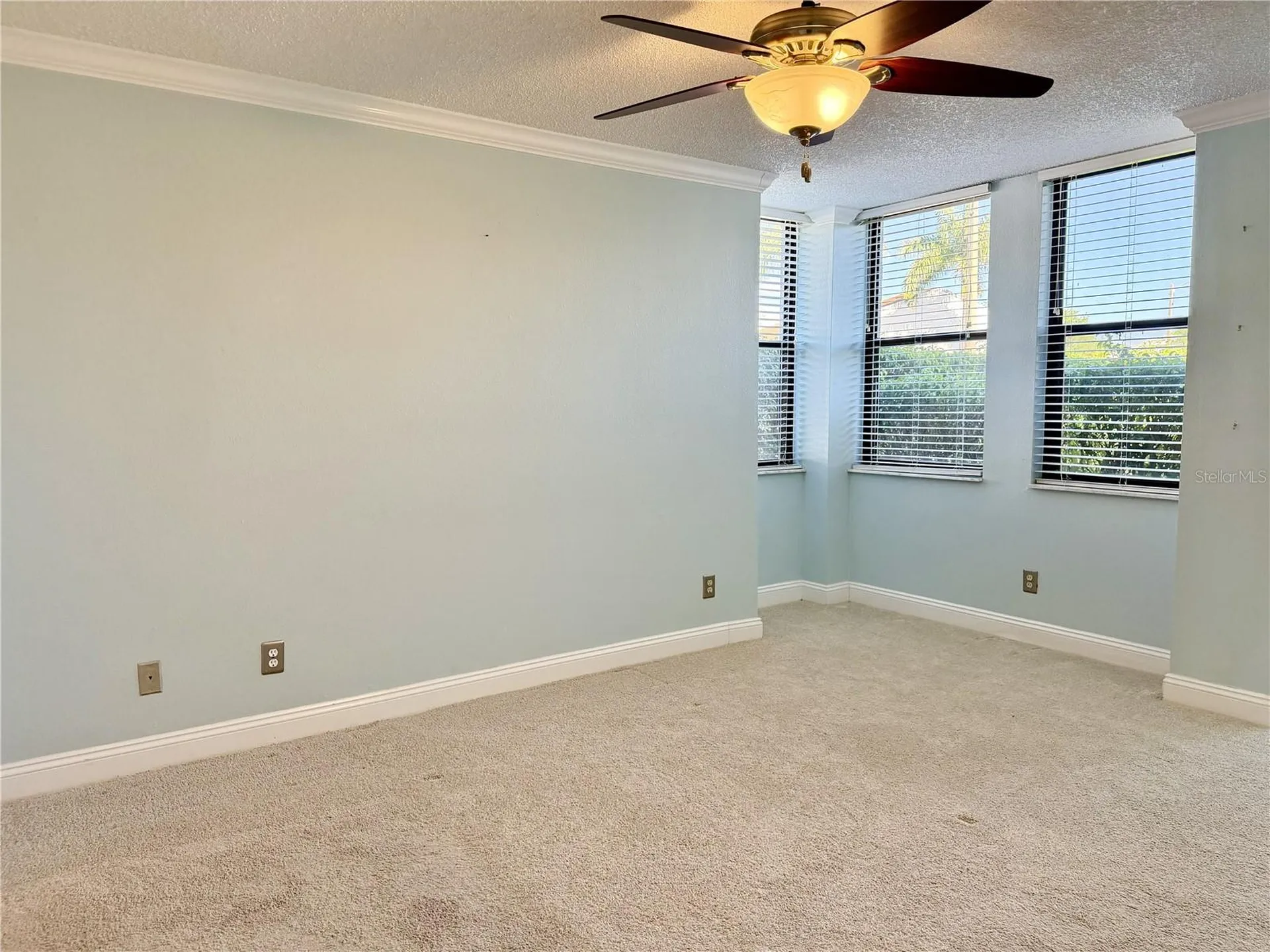 1986 Pelican Landing Boulevard Clearwater FL 33762