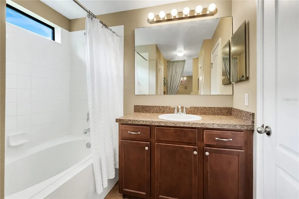 732 Arbor Pointe Avenue Minneola FL 34715