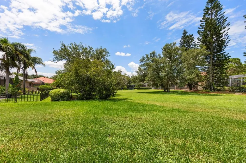 7699 Aralia Way Seminole FL 33777