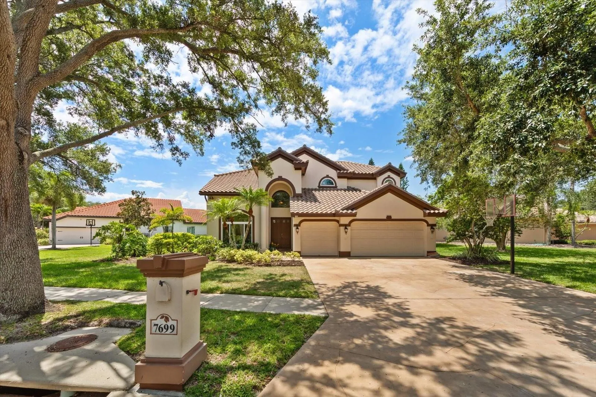 7699 Aralia Way Seminole FL 33777