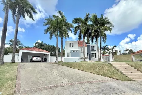 Camino Del Valle Paisaje Del Lago Luquillo PR 00773