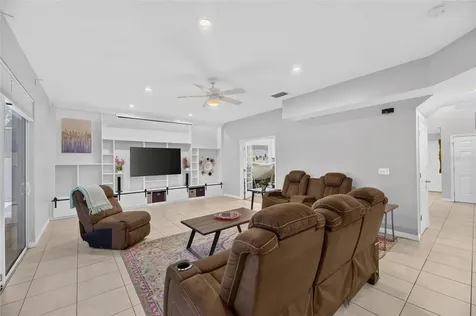 13007 Oakmont Wood Court Riverview FL 33579