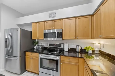 13007 Oakmont Wood Court Riverview FL 33579