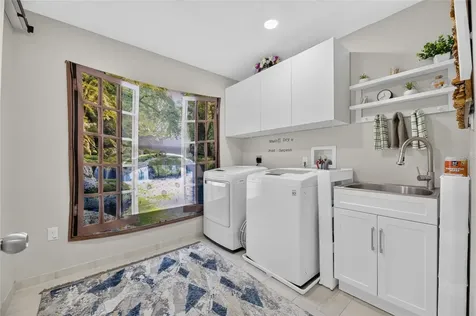 13007 Oakmont Wood Court Riverview FL 33579