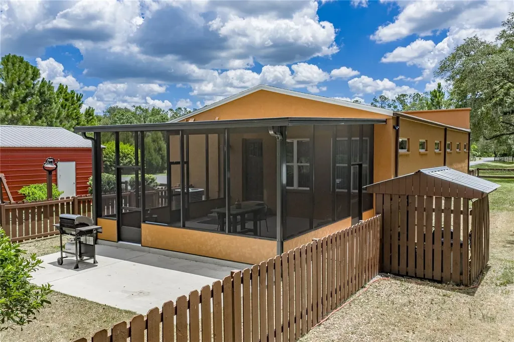 13031 Bellamy Brothers Boulevard Dade City FL 33525