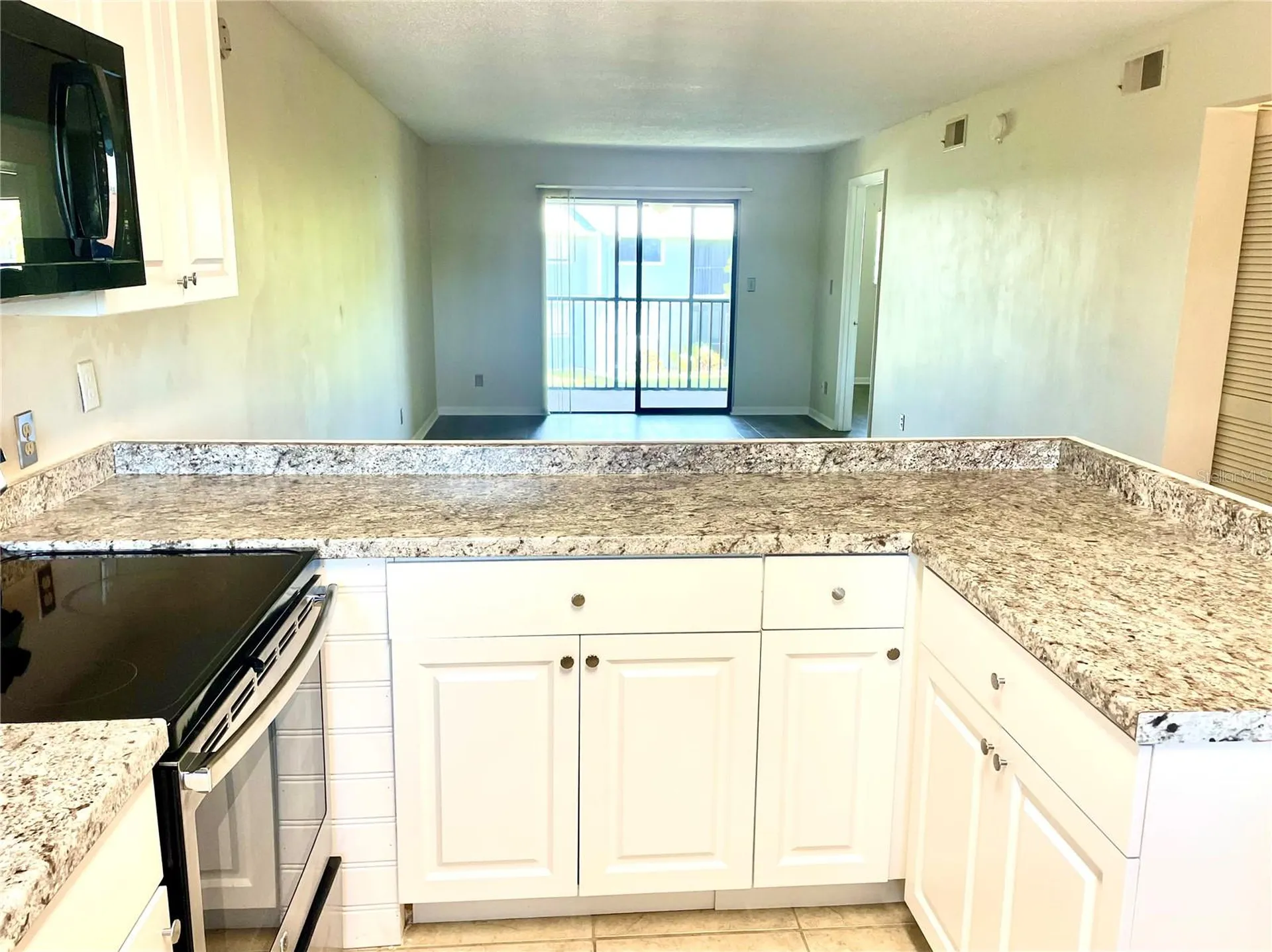 6033 34th Street W Bradenton FL 34210