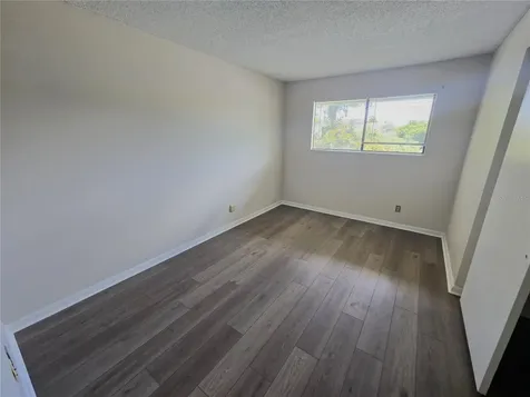 6033 34th Street W Bradenton FL 34210