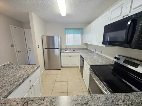 6033 34th Street W Bradenton FL 34210