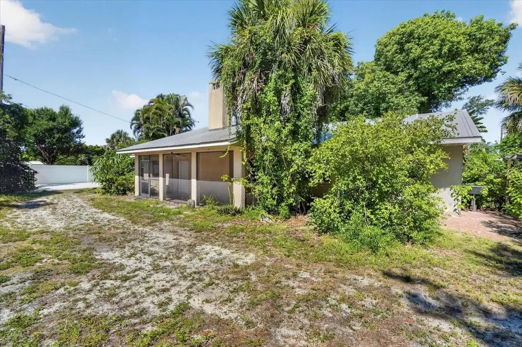 811 Sarabay Road Osprey FL 34229