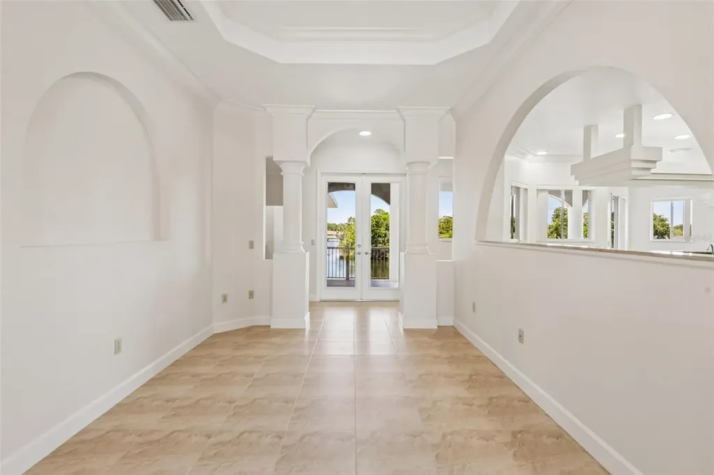 8335 Cheyenne Drive Seminole FL 33777