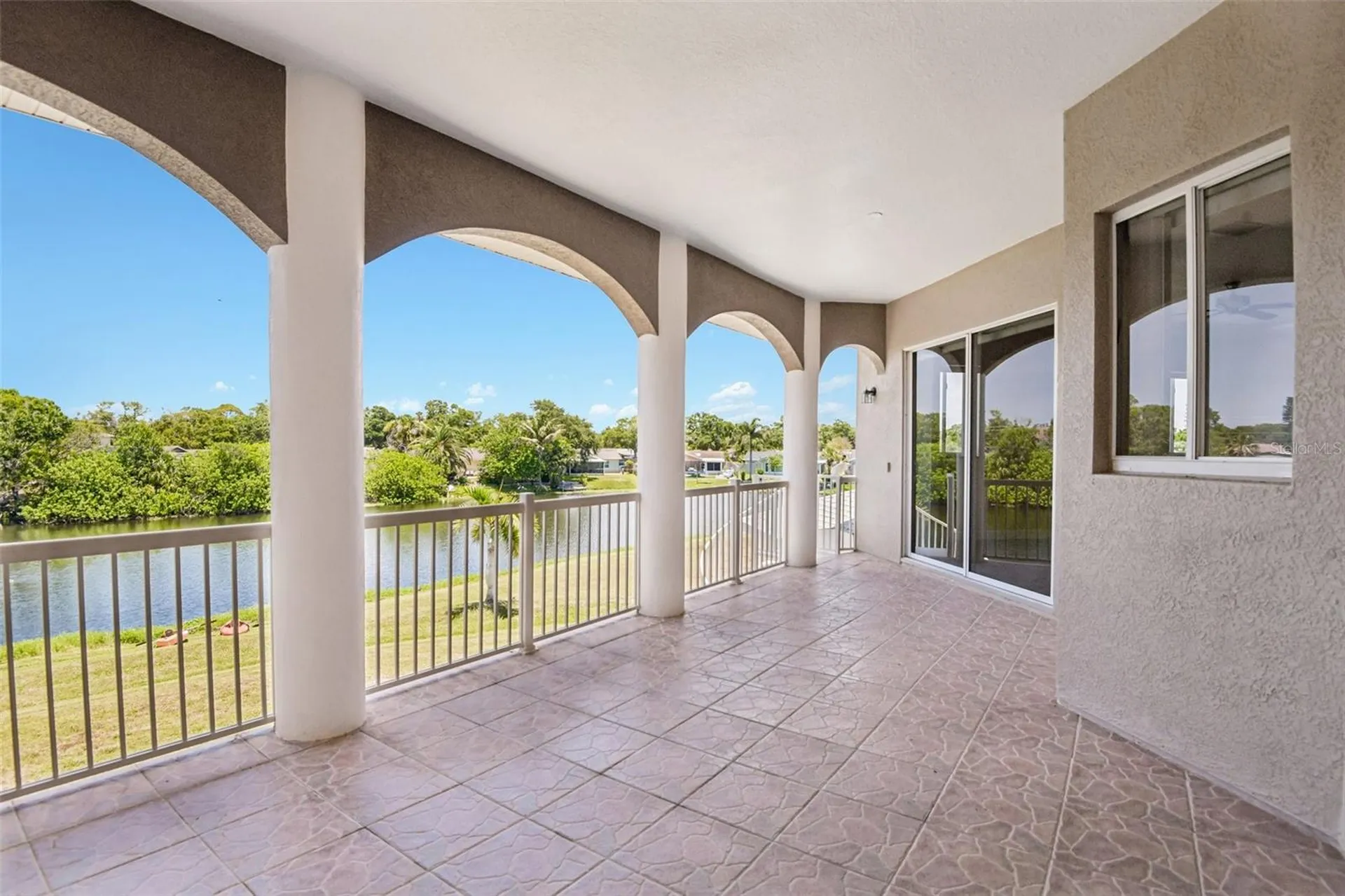 8335 Cheyenne Drive Seminole FL 33777