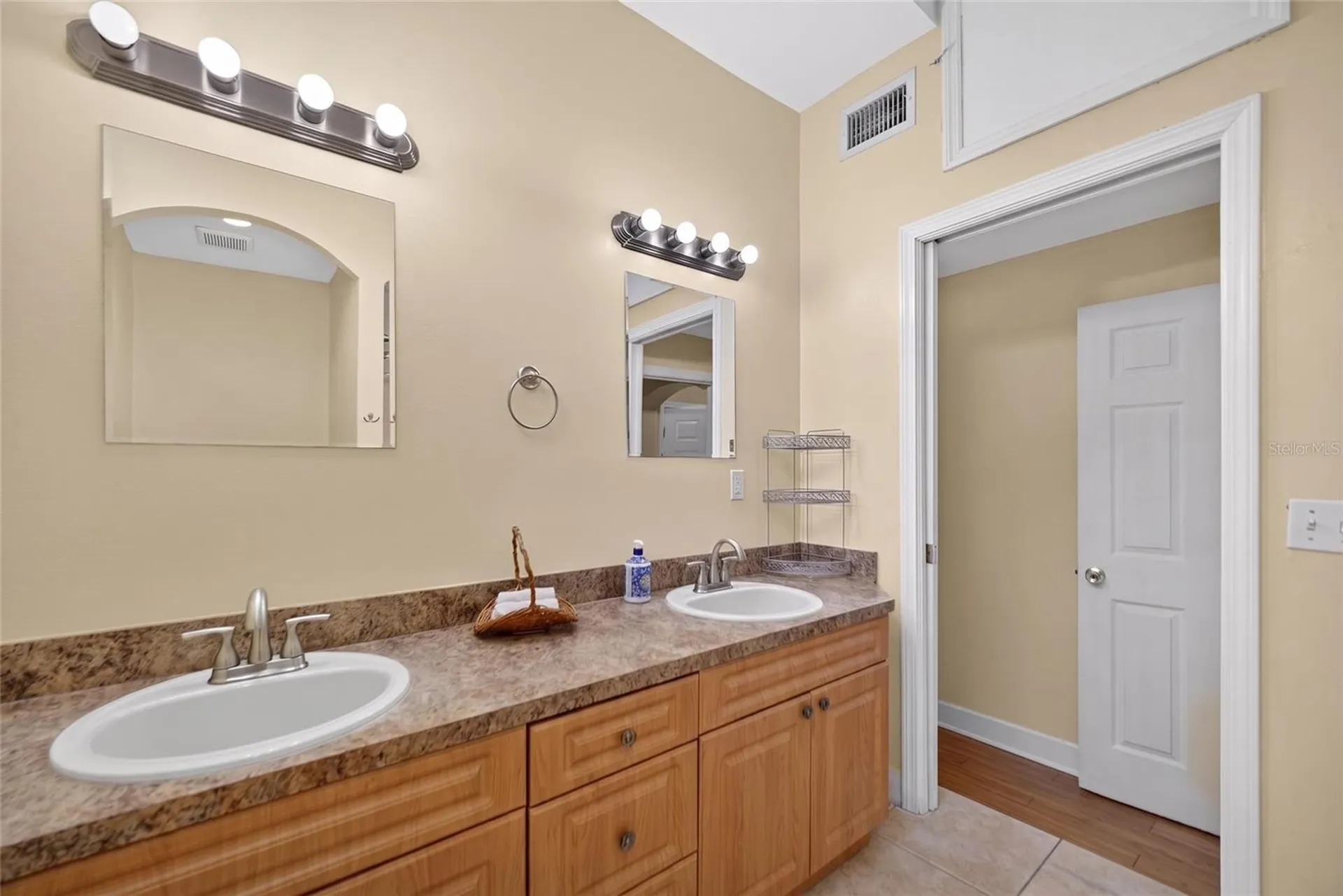 125 Page Street Orlando FL 32806
