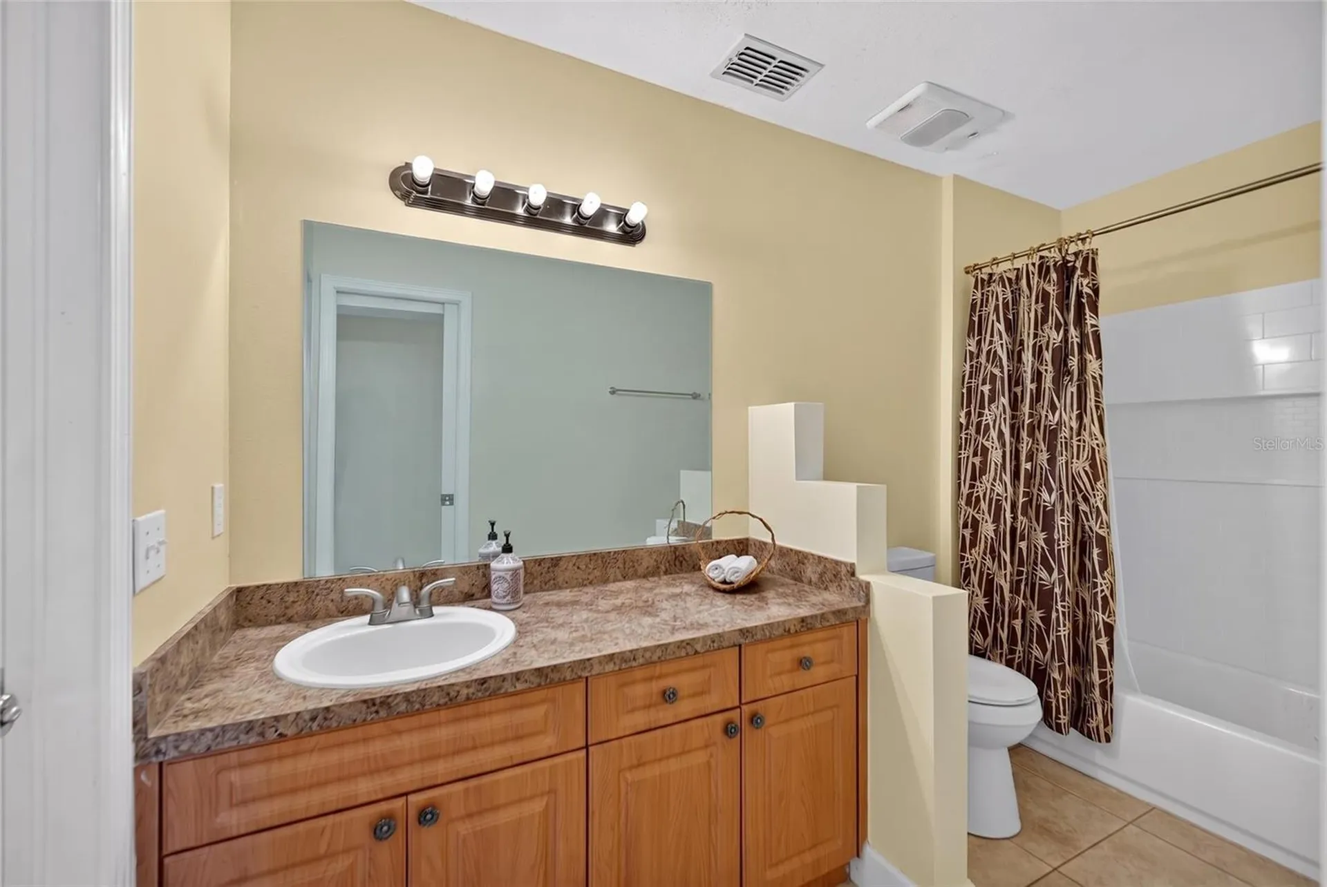 125 Page Street Orlando FL 32806