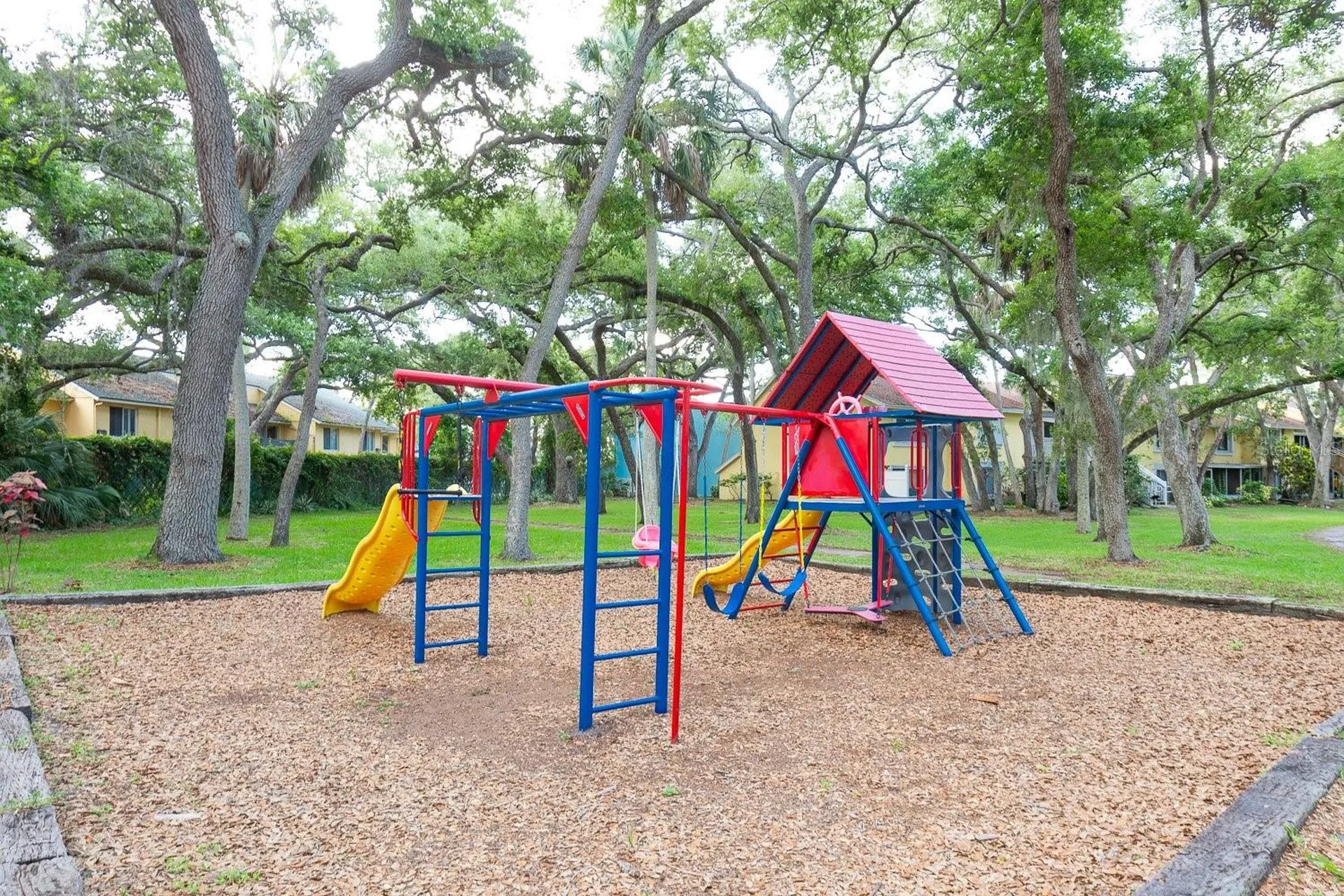3640 41st Lane S St Petersburg FL 33711