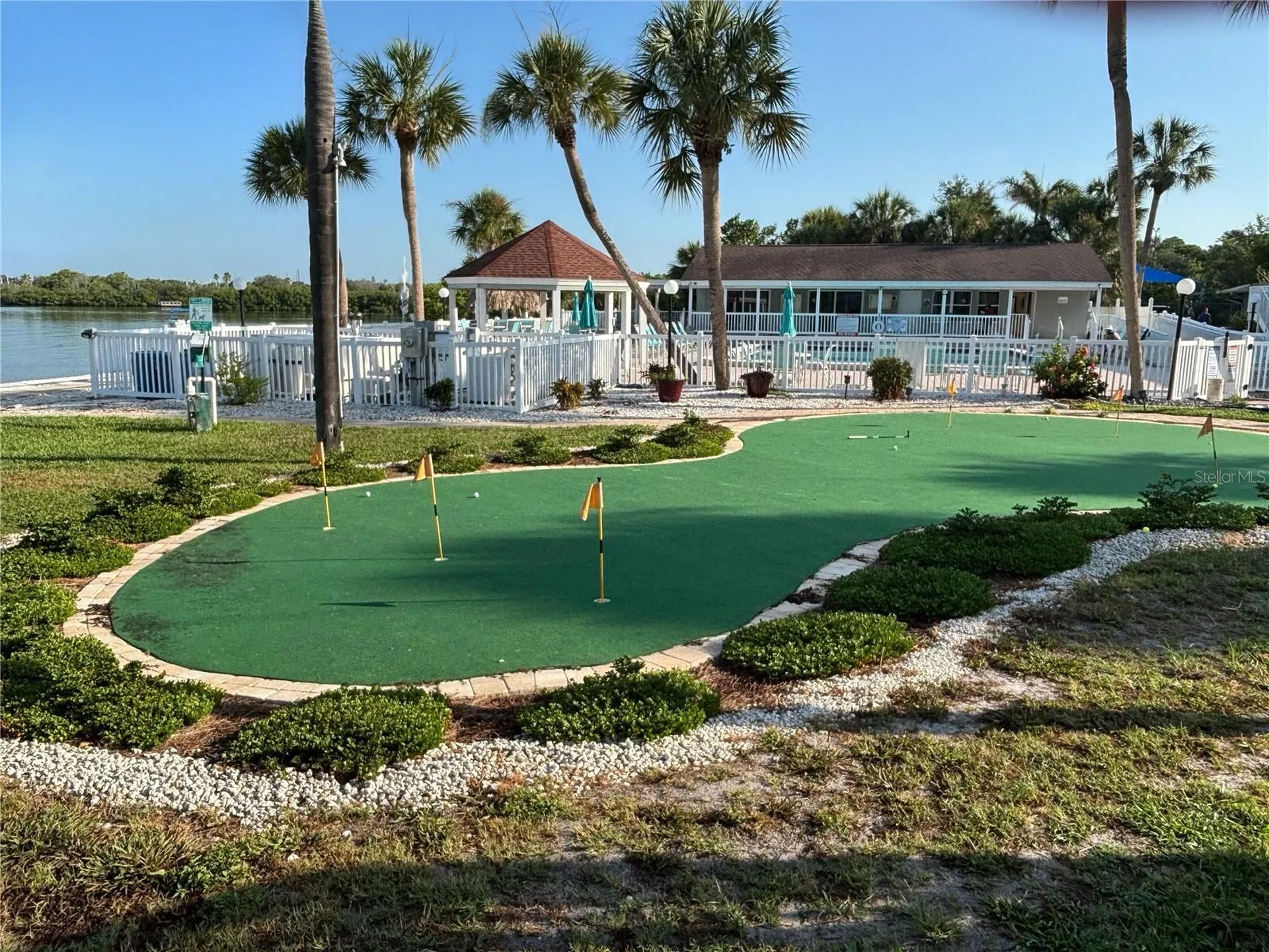 3640 41st Lane S St Petersburg FL 33711