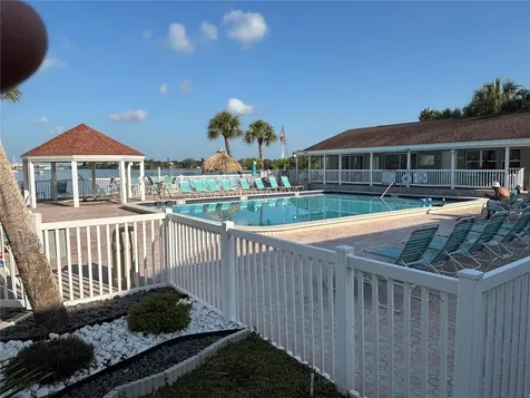 3640 41st Lane S St Petersburg FL 33711