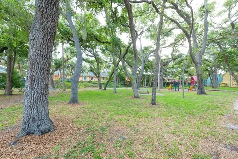 3640 41st Lane S St Petersburg FL 33711