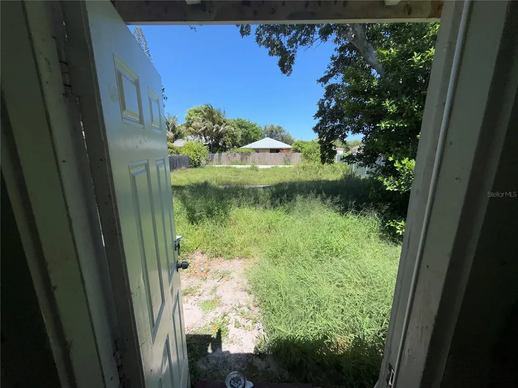 39 NW 13th Avenue Delray Beach FL 33444