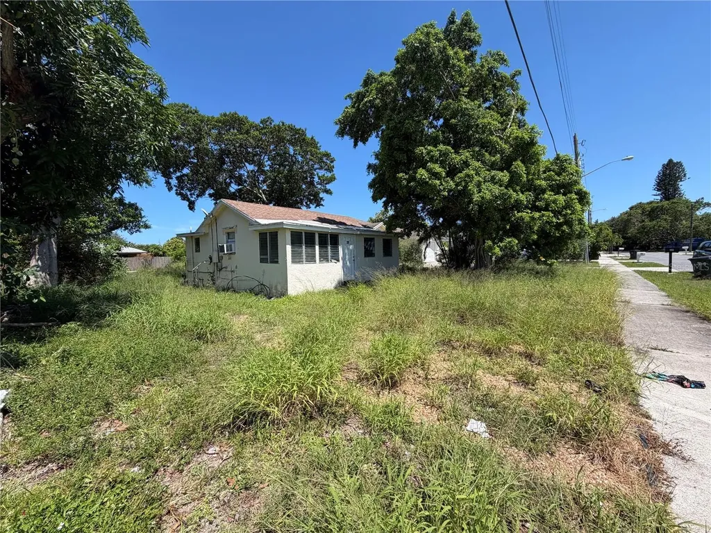 39 NW 13th Avenue Delray Beach FL 33444