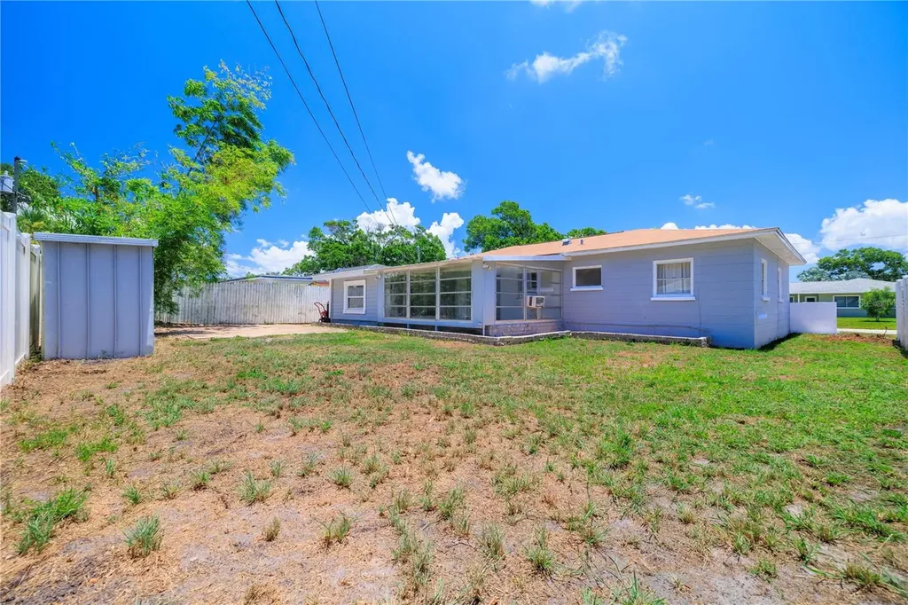 4992 99th Way N St Petersburg FL 33708