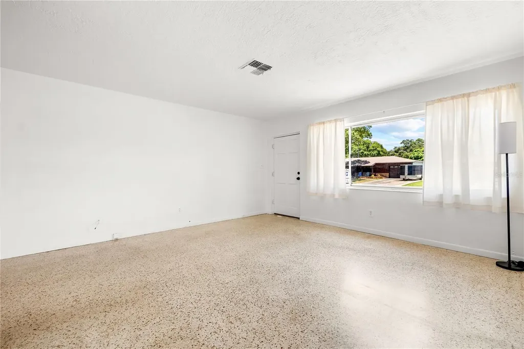 4992 99th Way N St Petersburg FL 33708