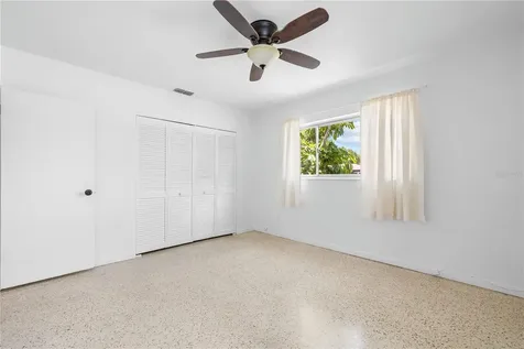 4992 99th Way N St Petersburg FL 33708